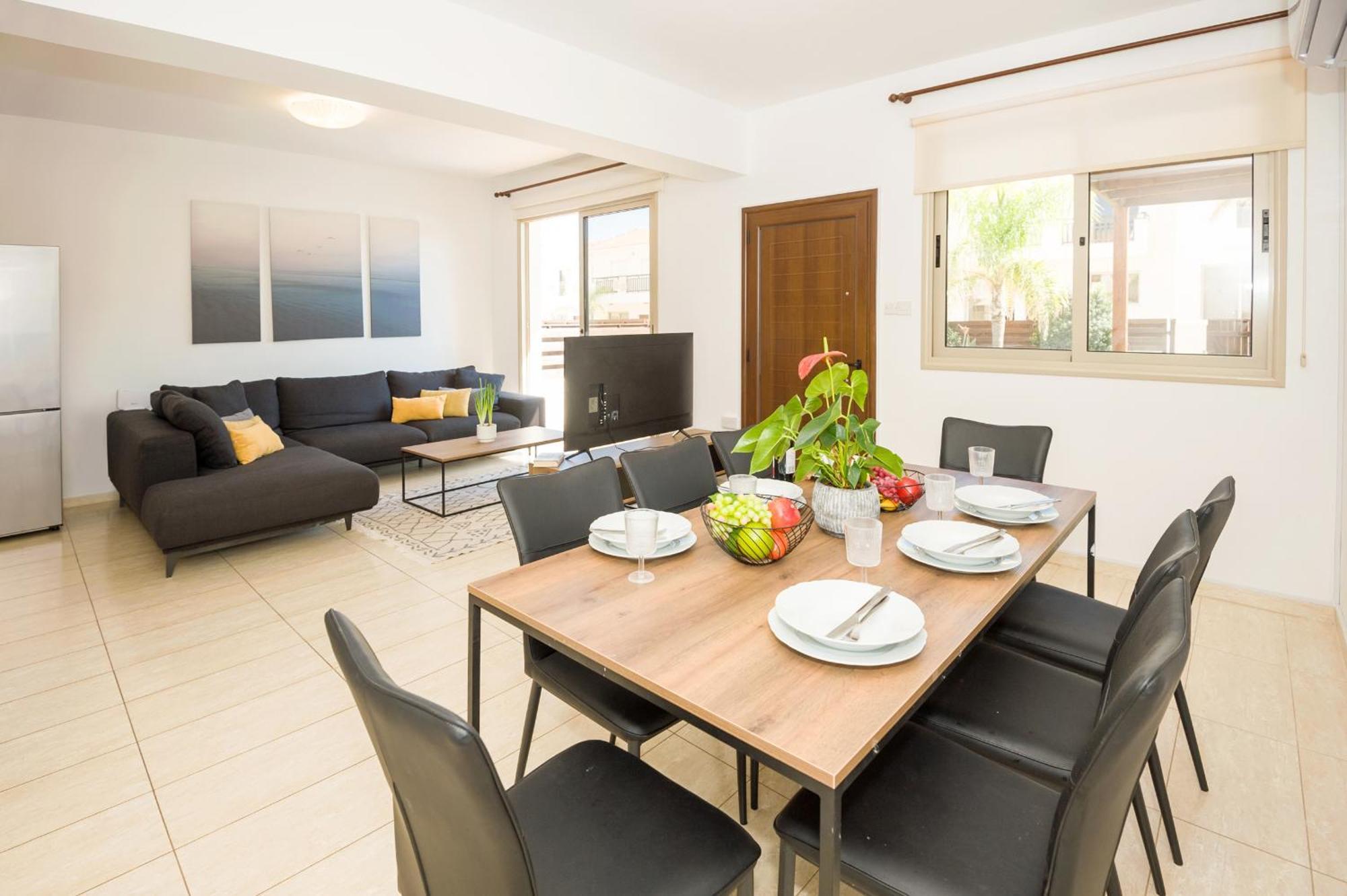 Villa Oasis Pernera Екстериор снимка
