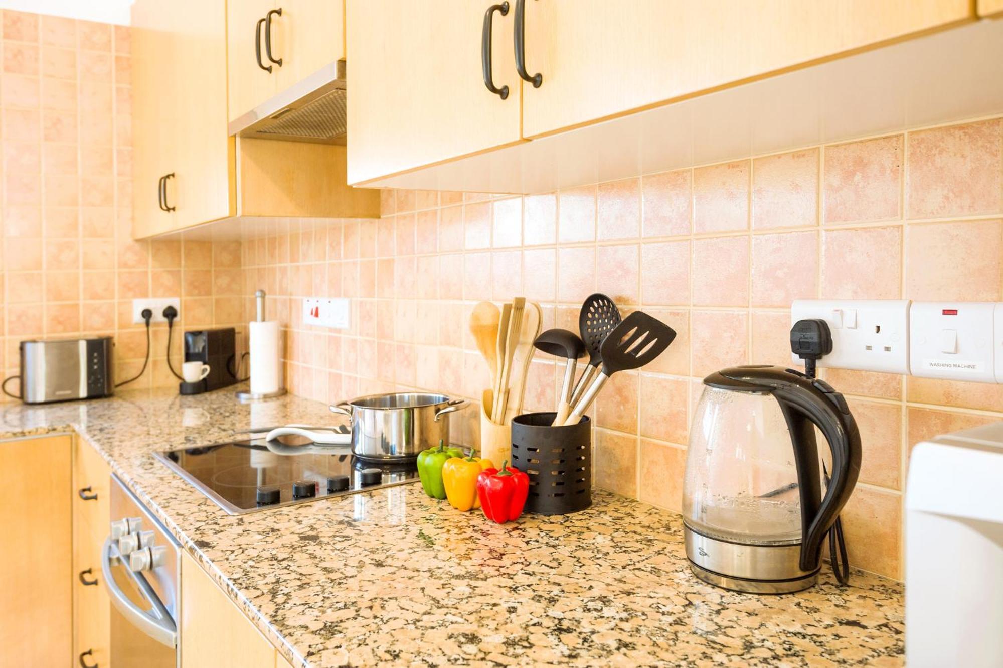 Villa Oasis Pernera Екстериор снимка